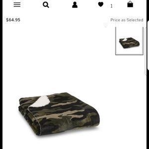 VS PINK Sherpa Camo blanket